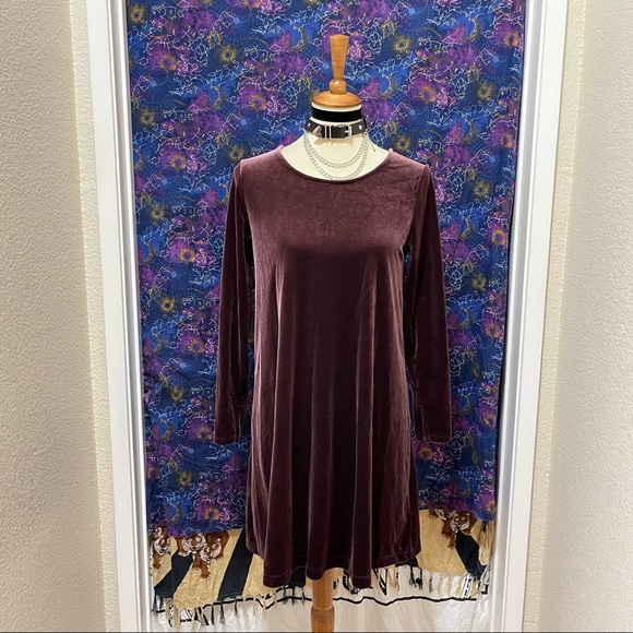 🌈 Lovely chocolate velvet dress - Picture 2 of 10